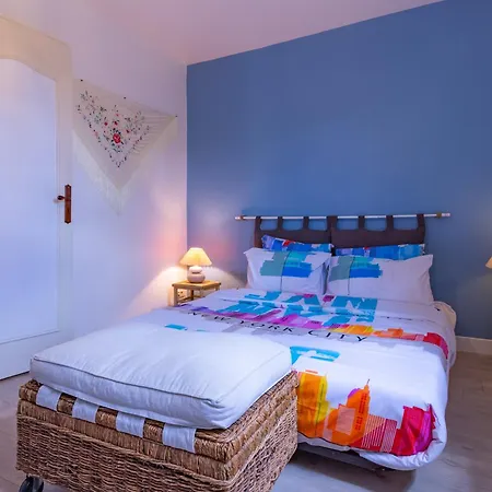 Villa La Joie De Vivre: Entier, Parking Prive Sainte-Savine